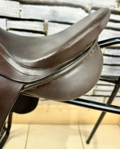 17” Narrow Albion K2 Dressage Saddle - Brown