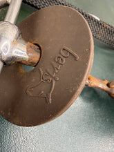 Load image into Gallery viewer, 5 1/2” Beris Tandem Black Sweet Iron Double Jointed Hackamore Combination Bit