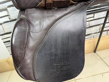 Load image into Gallery viewer, 17 1/2” Medium Silhouette Midas High Wither GP Saddle - Brown