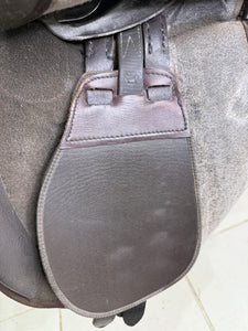 15 1/2” MW/Changeable Gullet Wintec Pony GP Saddle - Brown