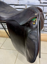Load image into Gallery viewer, 18” Wide-XW Ideal VSD/WH H&amp;C Saddle -Brown- Suede Seat