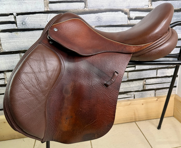 17 1/2” Wide Loxley by Bliss GP Saddle - Brown