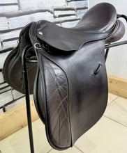 Load image into Gallery viewer, 16 1/2” MW English GP Saddle - Brown