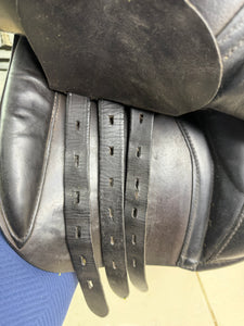 17 1/2” Medium Black Country Event/GP Saddle - Black