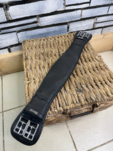 Load image into Gallery viewer, Wintec Shaped Dressage Girth -Black- Waffle - All Sizes 22”, 24”, 26”