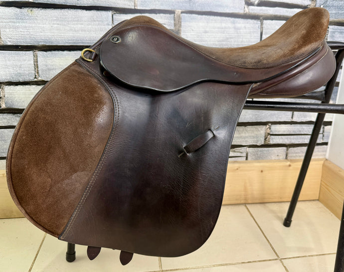 16 1/2” Wide Farrington Jump Saddle - Brown