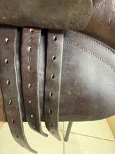 Load image into Gallery viewer, 17 1/2” MW Ideal Impala 1450 Jump Saddle - Brown