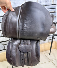 Load image into Gallery viewer, 18” MW Novus WH/VSD Saddle - Brown