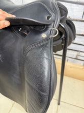 Load image into Gallery viewer, 14 1/2” Wide Silhouette Pony GP Saddle - Black - English Leather - Flat Tree