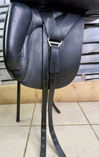 Load image into Gallery viewer, 18” Wide Ideal/Martin Wilkinson Suzannah Dressage Saddle - Black