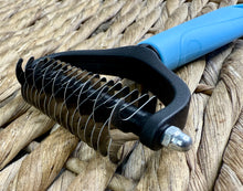 Load image into Gallery viewer, Double-Sided Mane &amp; Tail Rake/Tidier - No More Pulling!! Course/Fine