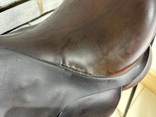 Load image into Gallery viewer, 16 1/2” MW Novus WH/VSD Saddle - Brown
