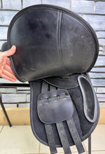 Load image into Gallery viewer, 15” Wide HiLite Elite Pony GP Saddle - Black