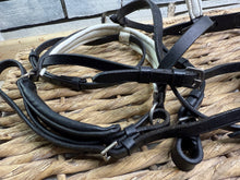 Load image into Gallery viewer, S/H Sue Carson Hidden Flash Padded Comfort Bridle-Black/White