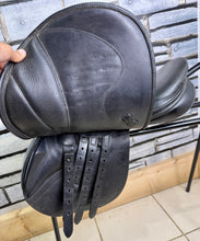 Load image into Gallery viewer, 15” MW Ideal Pony GP/Jump Saddle - Black