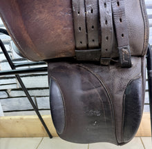 Load image into Gallery viewer, 16” XW Fylde English Pony WH/Show Saddle - Brown