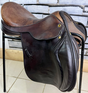 17 1/2” Medium Black Country Wexford Jump Saddle - Brown