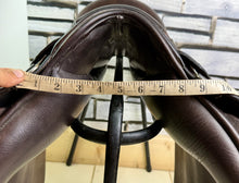 Load image into Gallery viewer, 17 1/2” Wide Barnsby GP Saddle - Brown