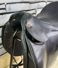 Load image into Gallery viewer, 18” Medium Albion SLK II Adjusta LH Dressage Saddle - Black