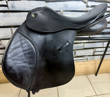 Load image into Gallery viewer, 17” MN GFS Medium-Narrow English GP Saddle - Black