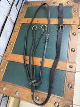 Load image into Gallery viewer, Dyon Running Martingale -Black/Brass- Cob Size - Italian Leather