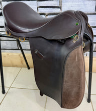 Load image into Gallery viewer, 17” Wide-XW Ideal H&amp;C Cob GP/WH Saddle - Brown
