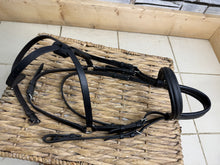 Load image into Gallery viewer, S/H English Sabre Cordoba Padded Grackle Bridle -Black- Cob