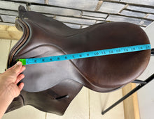 Load image into Gallery viewer, 17 1/2” MW Ideal VSD/GP Saddle - Brown