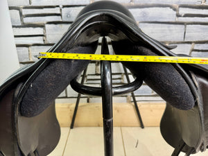 17” XW Nick Dolman Holistic Dressage Saddle - Black