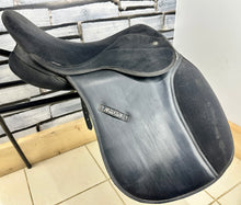 Load image into Gallery viewer, 17” XW Thorowgood Maxam Cob GP Saddle - Black