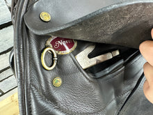 Load image into Gallery viewer, 16 1/2” MW Novus WH/VSD Saddle - Brown