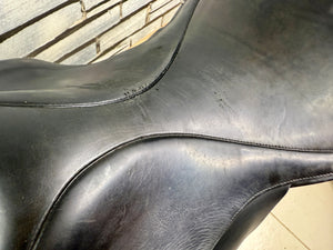 18” Wide Jeffries Falcon Hawk Event Saddle - Black