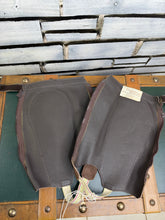 Load image into Gallery viewer, Calcutts English Leather Gaiters/Half Chaps -Size XS- Brown