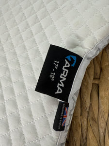S/H 2 x Shires Cotton Dressage Saddlecloths - Black & White
