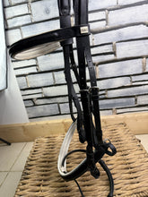 Load image into Gallery viewer, S/H Sue Carson Hidden Flash Padded Comfort Bridle-Black/White