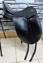 Load image into Gallery viewer, 17 1/2” Wide-XW Ideal Suzannah Dressage Saddle - Black - Excellent Condition - Big Blocks
