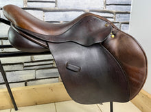 Load image into Gallery viewer, 17 1/2” MW Ideal Impala 1450 Jump Saddle - Brown