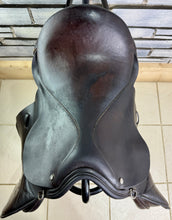Load image into Gallery viewer, 16 1/2” MW English GP Saddle - Brown