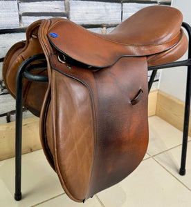 17 1/2” XW-XXW Frank Baines Balance Zenith Jump Saddle - Tan