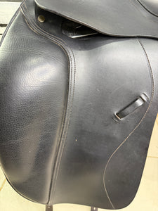 17 1/2” Medium Barnsby Dressage Saddle - Black