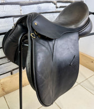 Load image into Gallery viewer, 16 1/2” Wide Ryder GP/VSD Saddle - Black