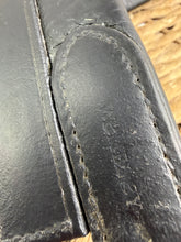 Load image into Gallery viewer, S/H 54” Jeffries Wembley Leather Atherstone Girth - Black