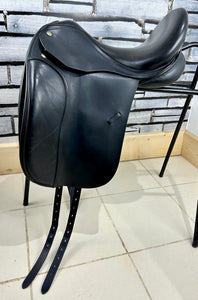 17 1/2” Wide Harry Dabbs Dressage Saddle - Black