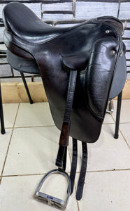 17 1/2” Wide Orthoflex Panel Saddle - Black