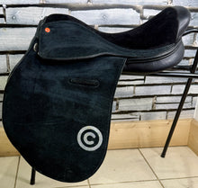 Load image into Gallery viewer, 18” J&amp;M Suede Top English Polo Saddle - Black