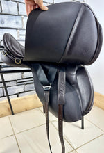 Load image into Gallery viewer, 17” Wide Ideal/WRSC Le Trek/Enduro Saddle - Brown