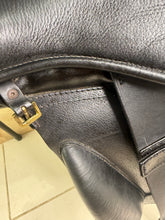 Load image into Gallery viewer, 17” MW GZS Para/RDA/Learner Saddle - Black
