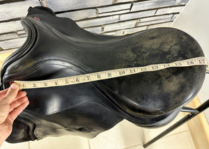 17 1/2” MN Albion Selecta GP Saddle - Black