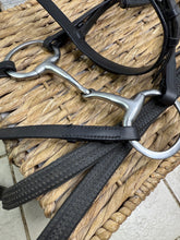Load image into Gallery viewer, S/H Complete Hunter Snaffle Bridle &amp; Rubber Reins - Black - Cob