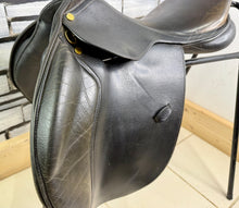 Load image into Gallery viewer, 17” MW Henri De Rivel Jump Saddle - Black